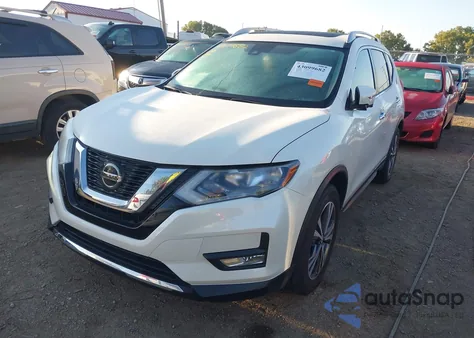 2019 Nissan Rogue S/Sv z USA, uszkodzony, nr VIN JN8AT2MT2KW256219
